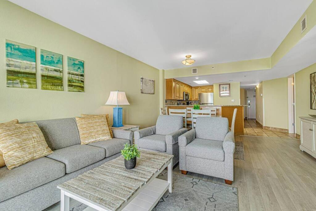 Breathtaking Oceanfront Suite Grand Cayman 451 Миртл-Бич Экстерьер фото