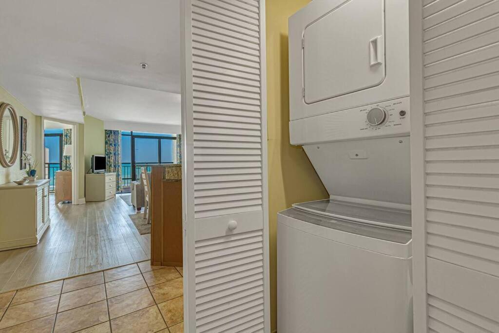 Breathtaking Oceanfront Suite Grand Cayman 451 Миртл-Бич Экстерьер фото